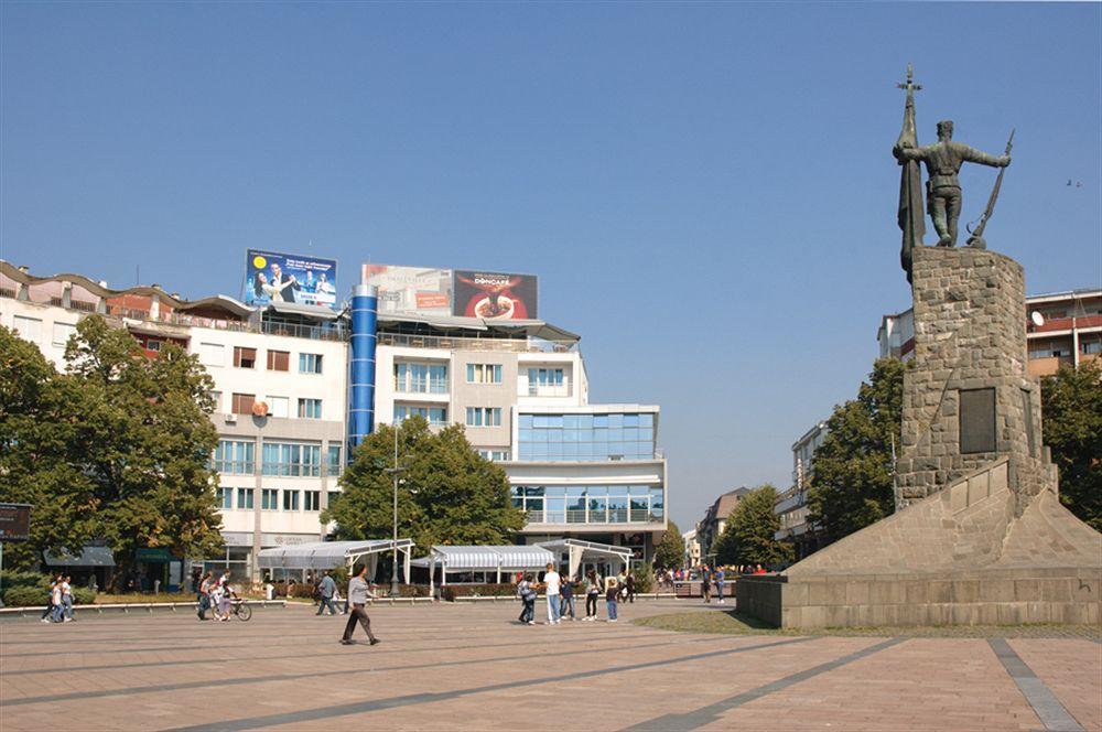 Hotel Turist Kraljevo Extérieur photo